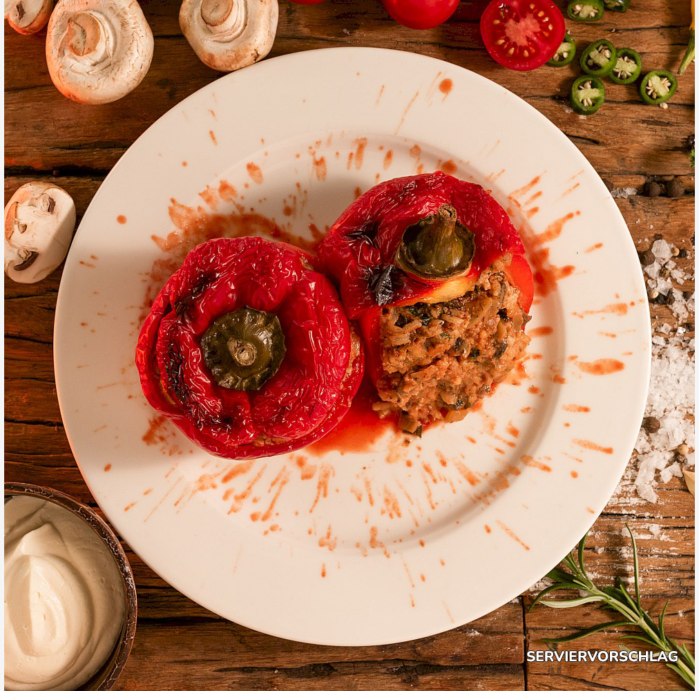 Gefüllte Paprika mit Rindfleisch